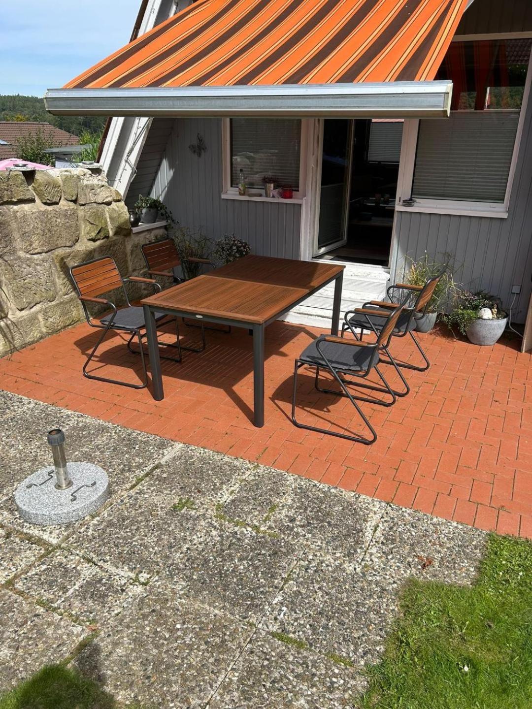 Behagliches Nurdachhaus Im Ferienhausgebiet Langelsheim Eksteriør billede